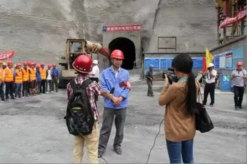 1628561283550272.png 圖片2.png